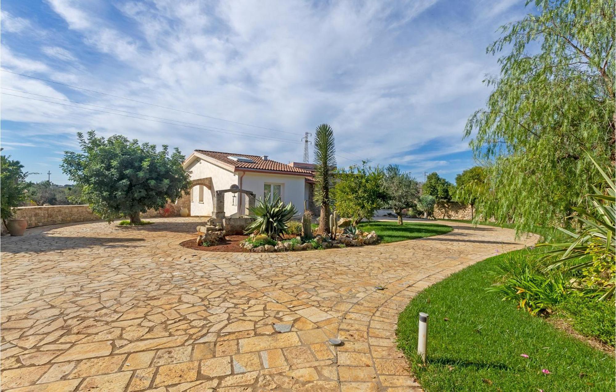 Awesome Home In Casarano With Kitchen Exterior photo